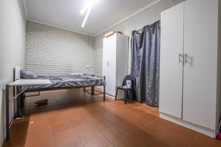 To Let 13 Bedroom Property for Rent in Die Bult North West